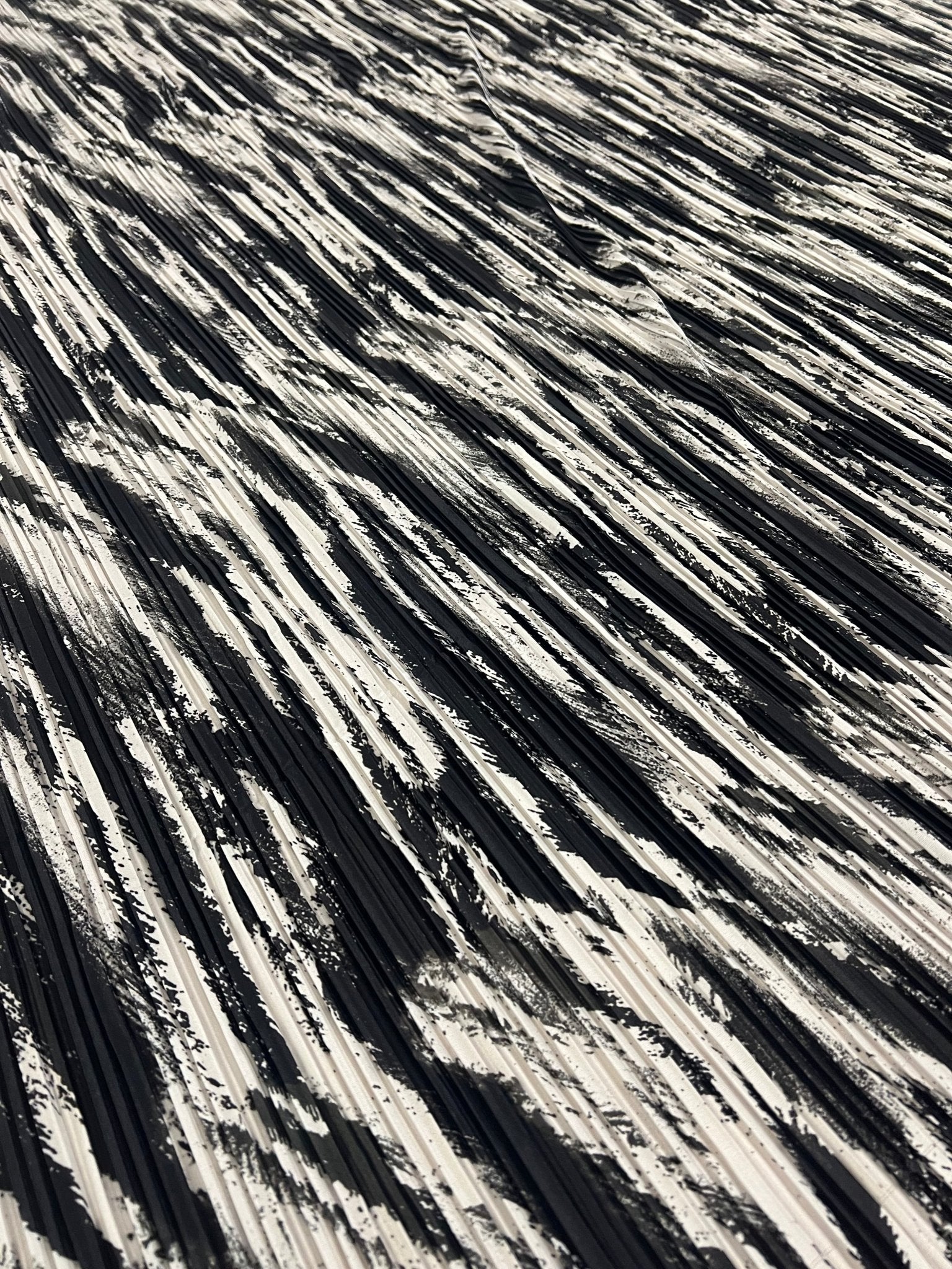 Black White Mix Plisse Pleated Stretch Fabric - T9 Fabrics